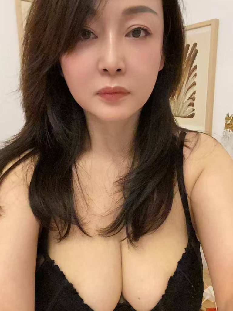 武汉汉阳 天然大胸御姐范-修车大队