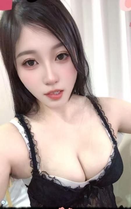 安徽合肥 性感骚气D胸妹-修车大队